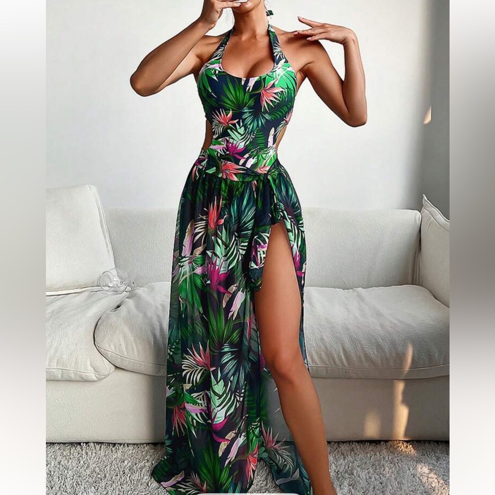 Tropical Print Halter Maxi Dress